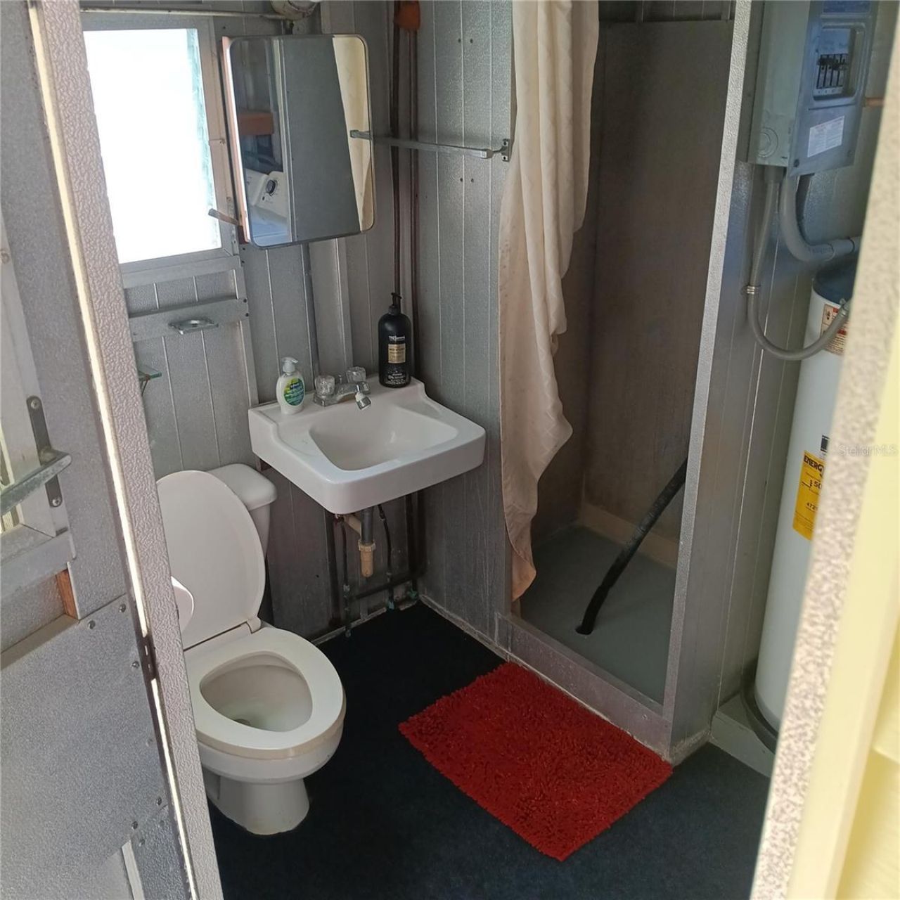 810 49th Avenue W, Bradenton, FL 34207 Photo