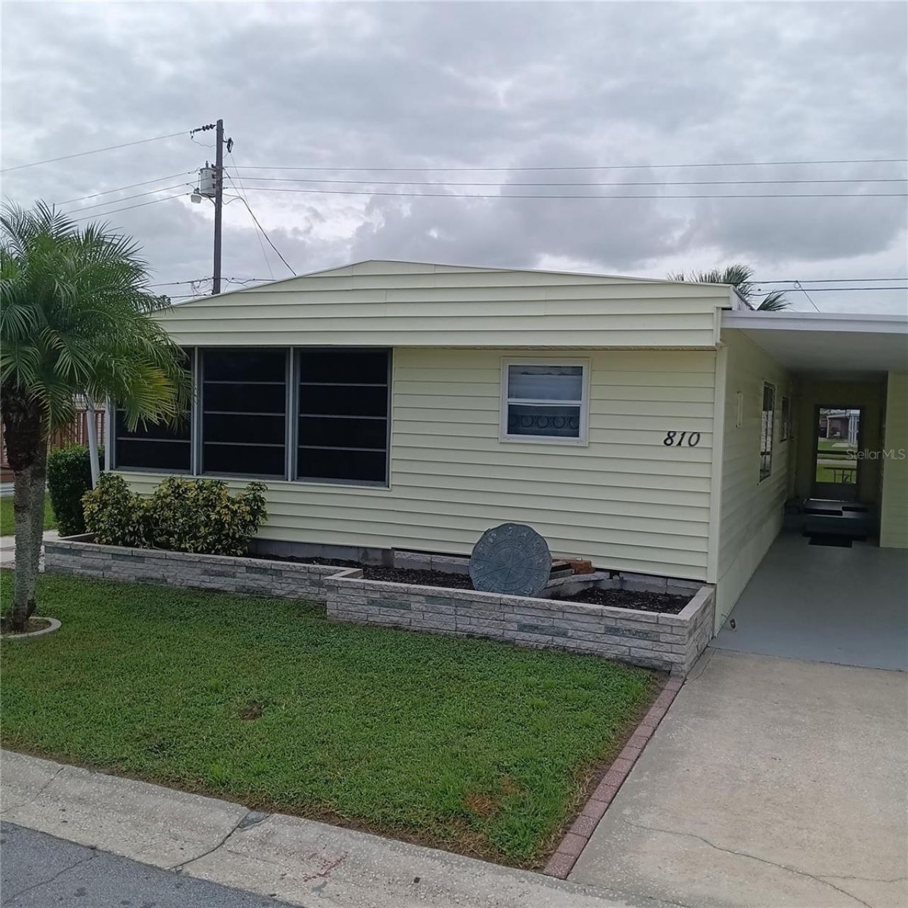 810 49th Avenue W, Bradenton, FL 34207 Photo