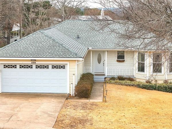 208 Heather Lane, Russellville, AR 72802