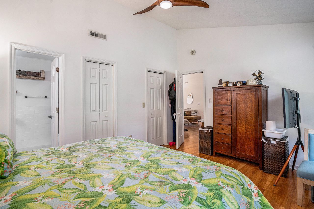 1250 Wide Water Court Photo 19