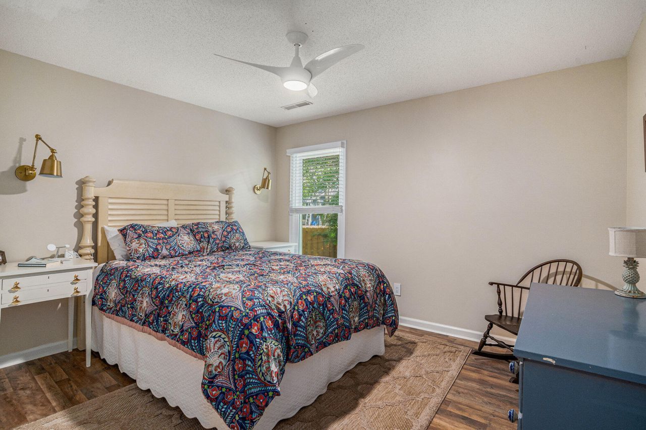 1250 Wide Water Court Photo 22