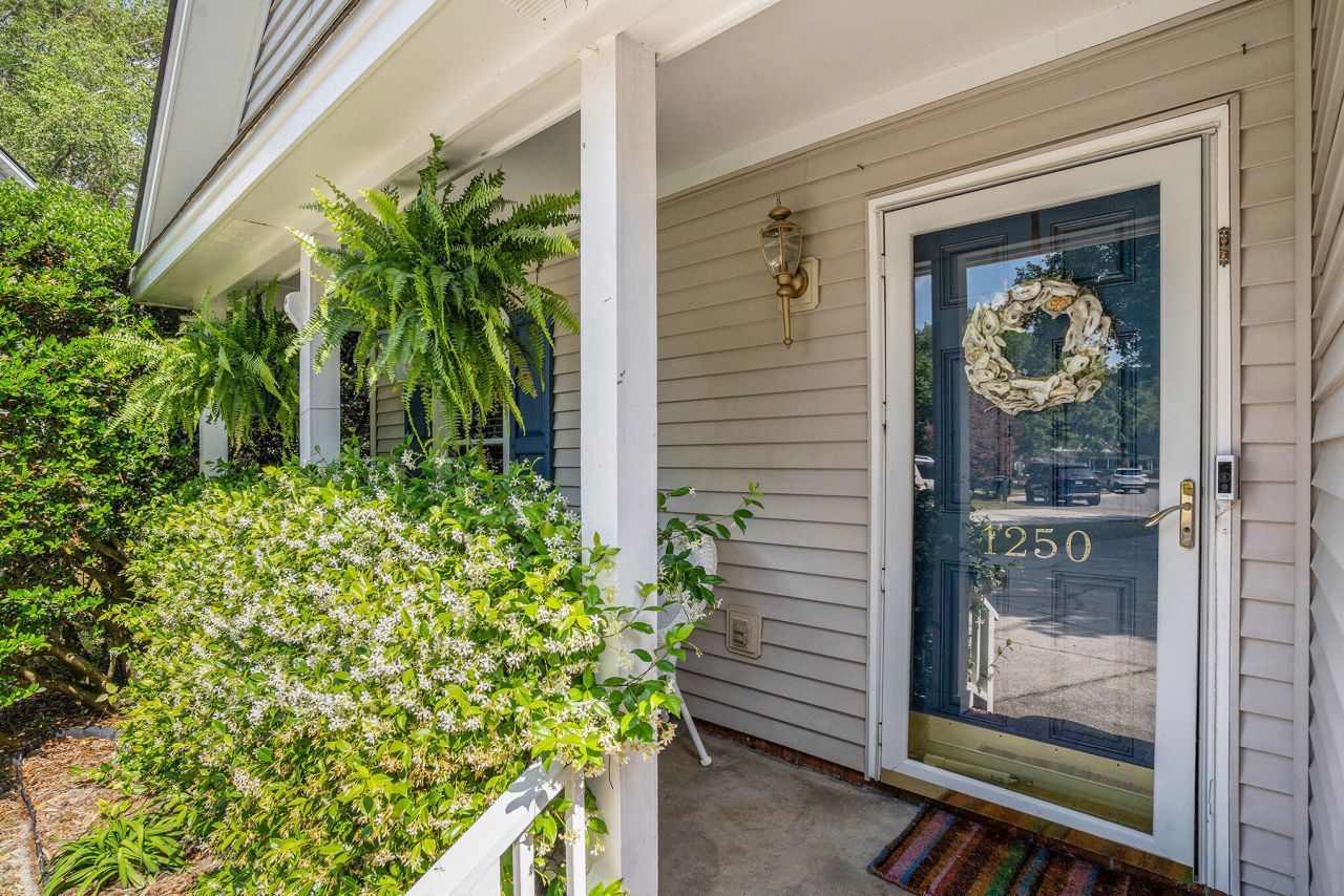 1250 Wide Water Court Photo 7