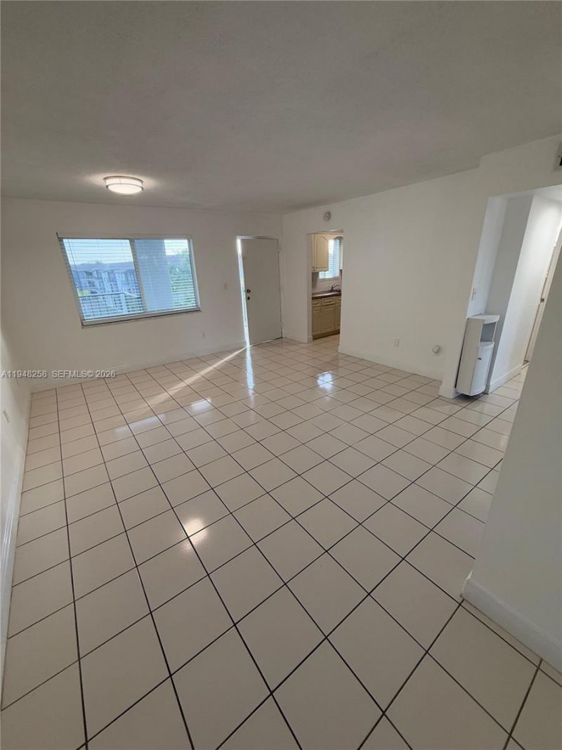 7105 W 13th Ave , Unit 402, Hialeah, FL 33014 Photo