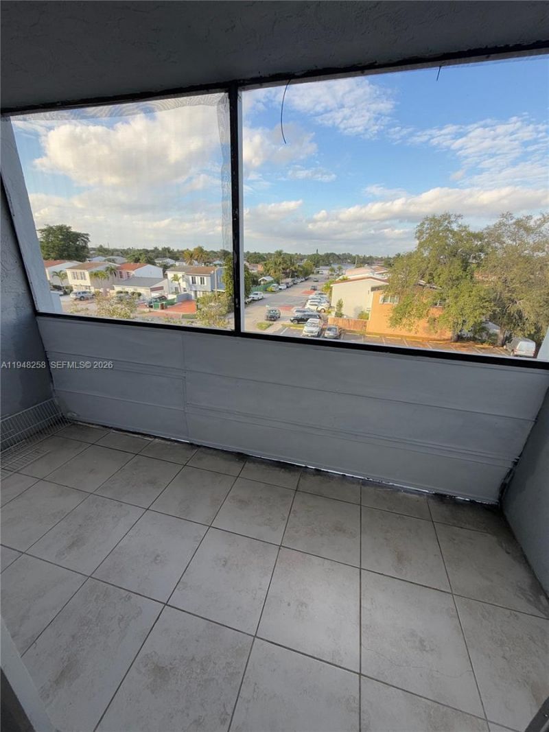 7105 W 13th Ave , Unit 402, Hialeah, FL 33014 Photo