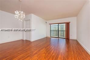 4242 NW 2nd St, Unit 1012, Miami, FL 33126 Photo