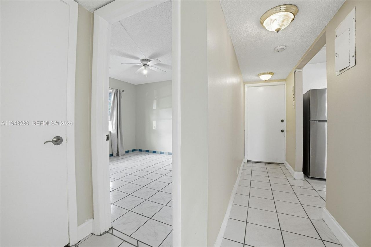 7830 NW 33rd St, Unit 504, Davie, FL 33024 Photo