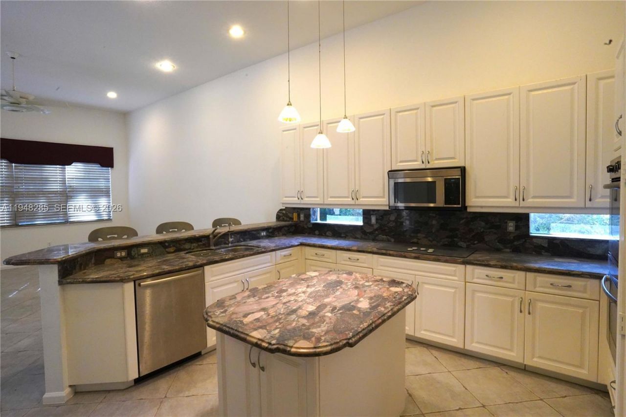 7518 Via Grande, Boynton Beach, FL 33437 Photo