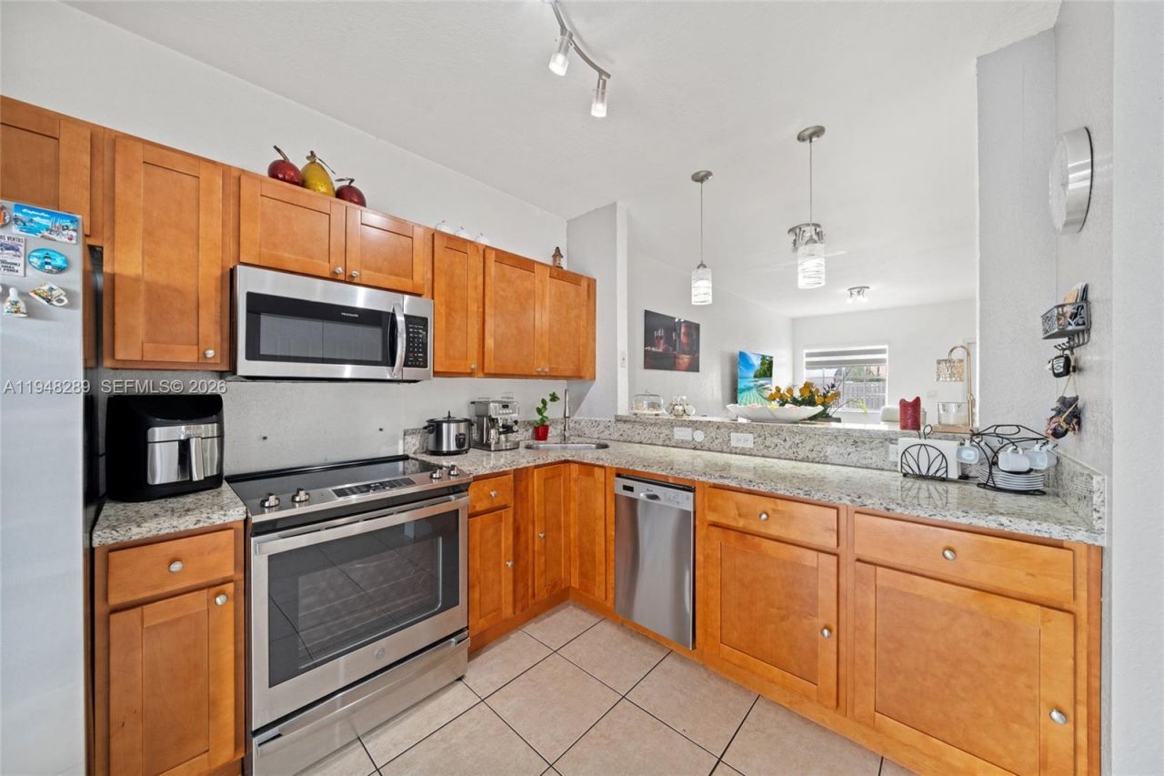 13770 SW 170th Ln, Miami, FL 33177 Photo