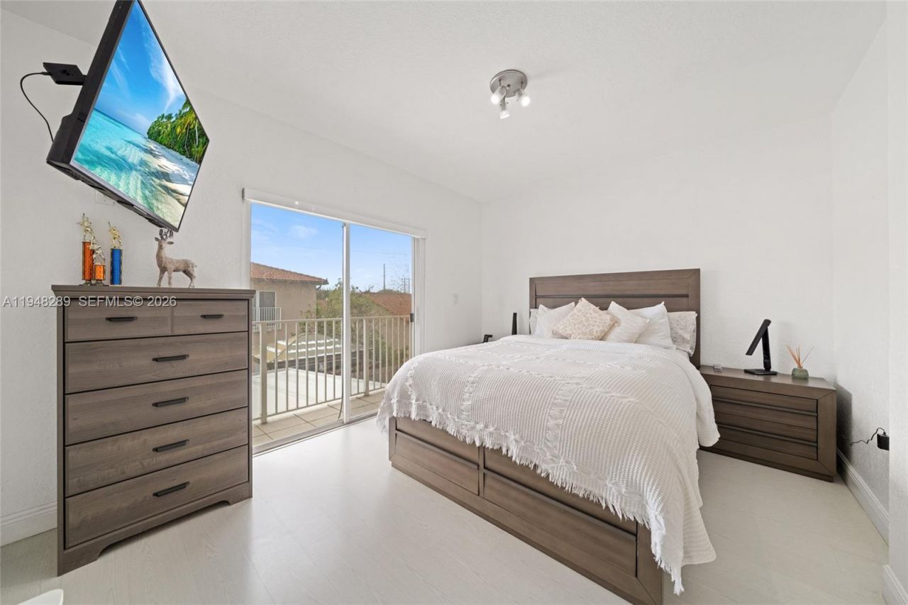 13770 SW 170th Ln, Miami, FL 33177 Photo