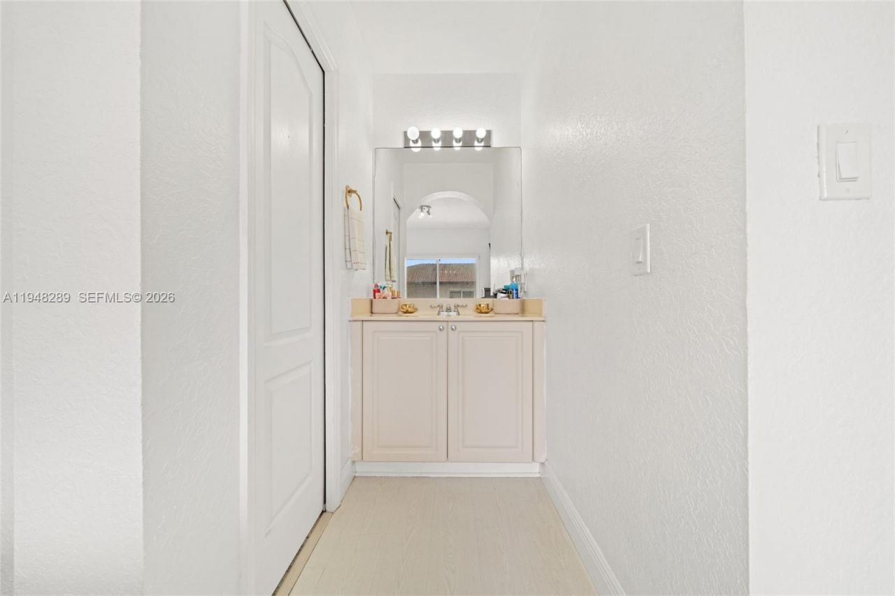 13770 SW 170th Ln, Miami, FL 33177 Photo