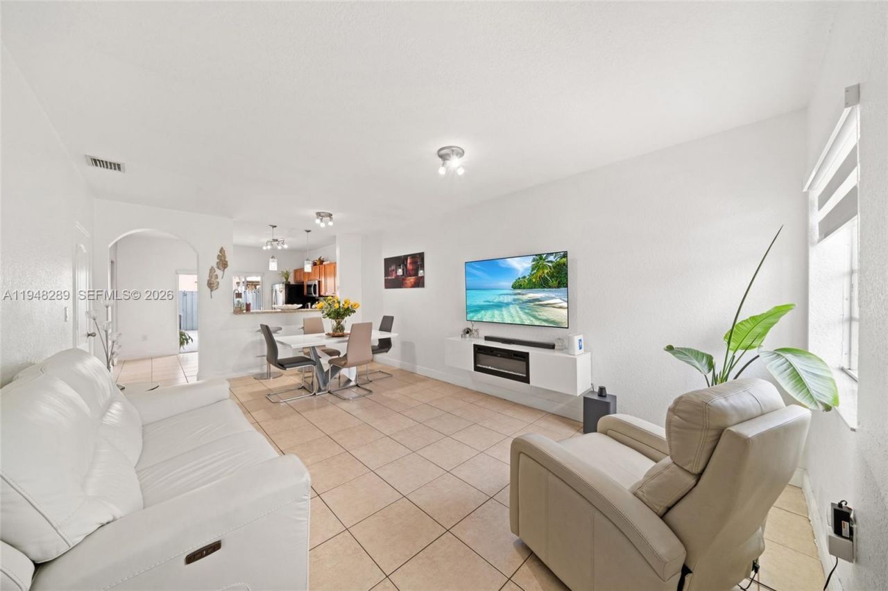 13770 SW 170th Ln, Miami, FL 33177 Photo