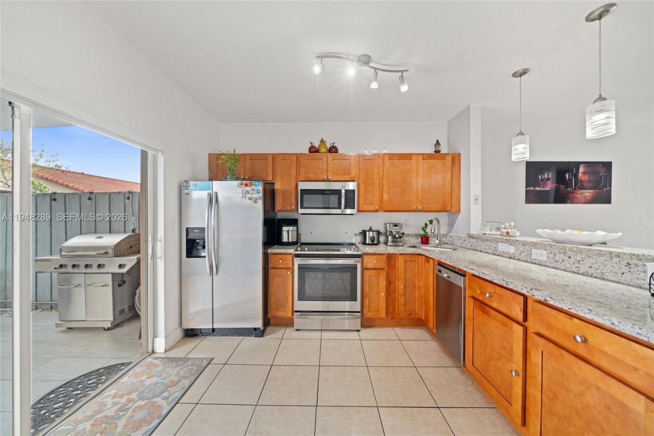 13770 SW 170th Ln, Miami, FL 33177 Photo