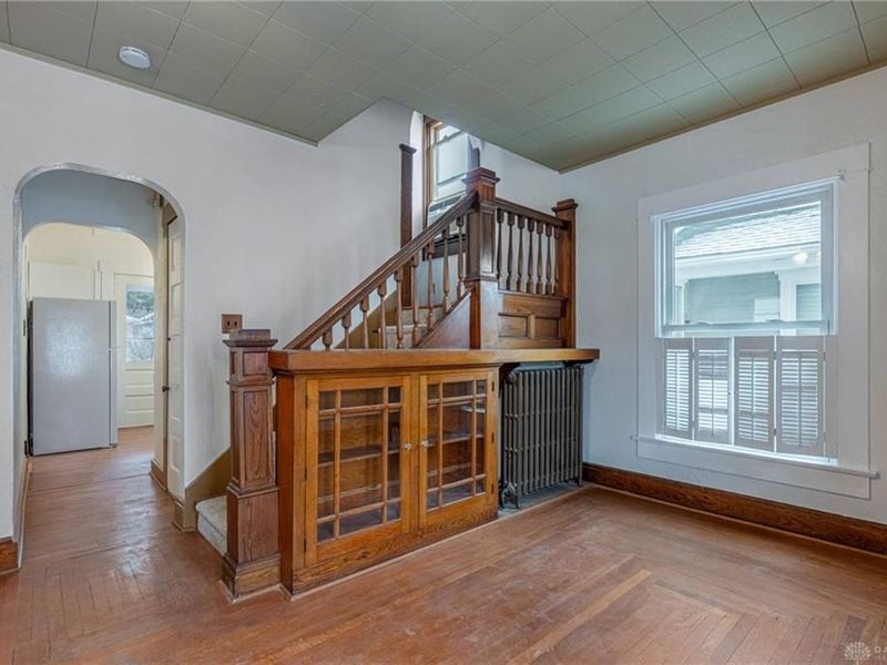 24 S 8th Street, Miamisburg, OH 45342 Photo 4