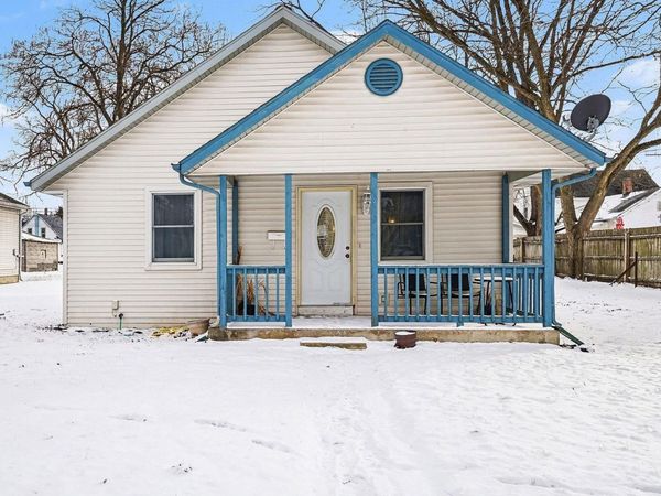 929 W Garfield Avenue, Elkhart, IN 46516