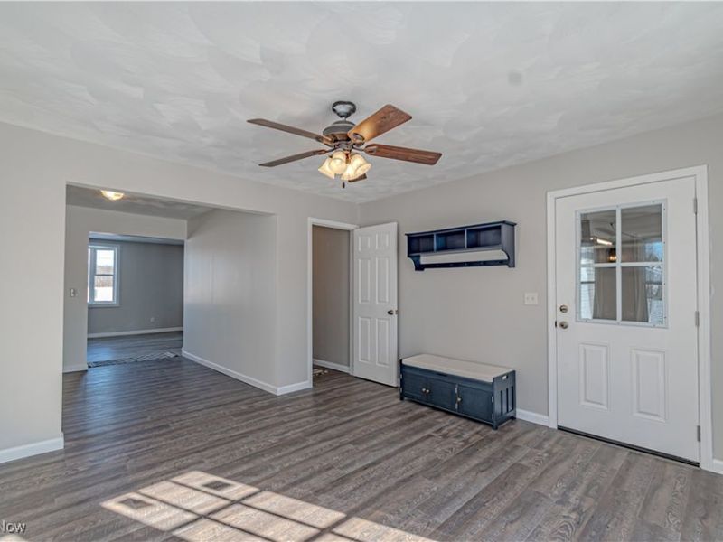 155 Sterling Street, Creston, OH 44217 Photo 10