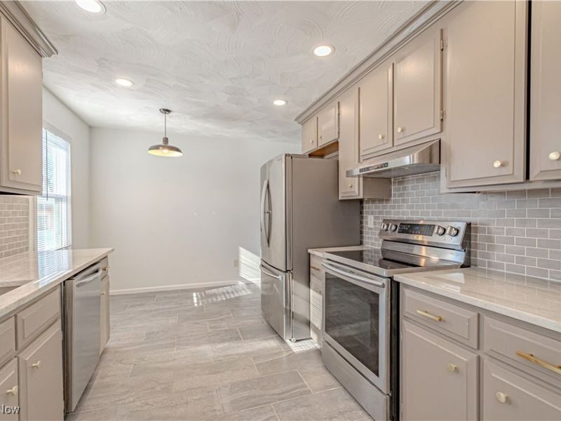 155 Sterling Street, Creston, OH 44217 Photo 14