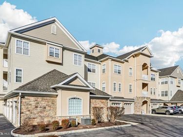 4 FALCON DRIVE, UNIT 302, HOLLAND, PA 18966