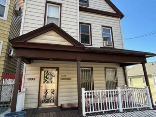 1219 51St St, North Bergen, NJ 07047