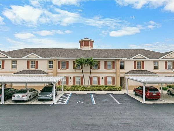 4219 Liron AVE, Unit 201, FORT MYERS, FL 33916