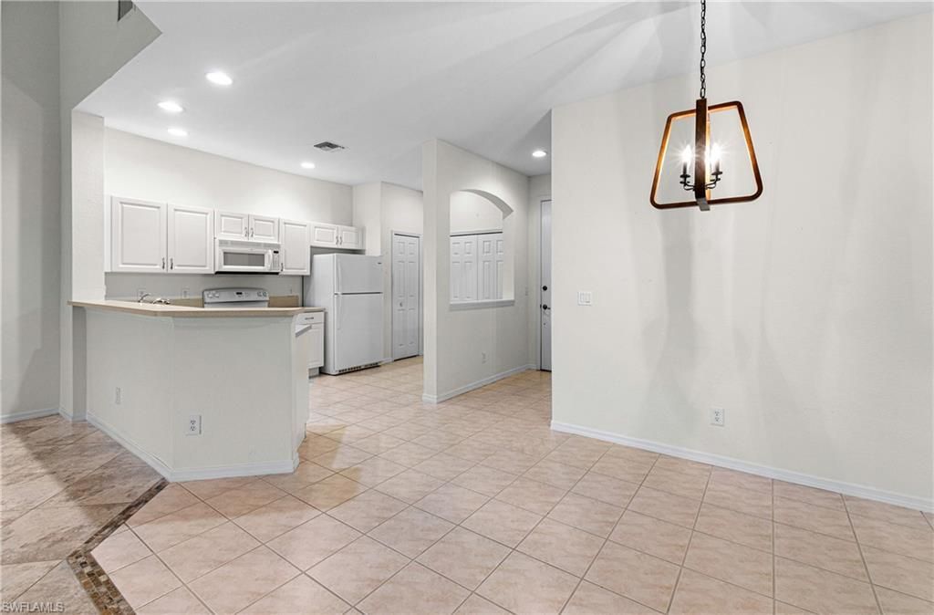 4219 Liron Ave, Unit 201, Fort Myers, FL 33916 Photo