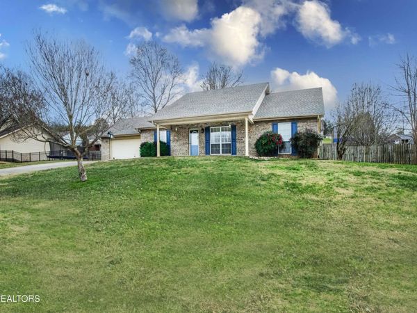 4426 Smedely D Butler Drive, Maryville, TN 37803
