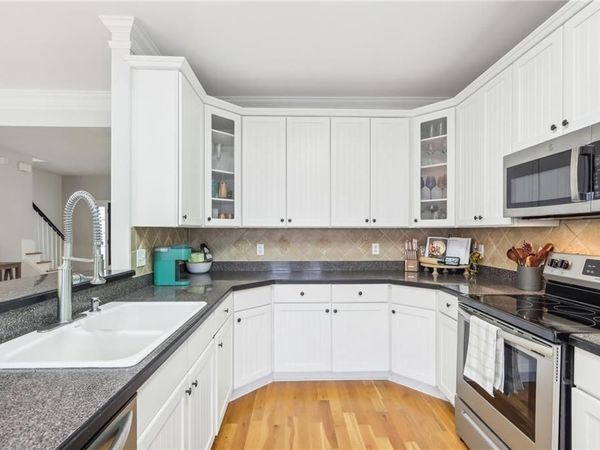 49 High Point Circle, Newnan, GA 30265