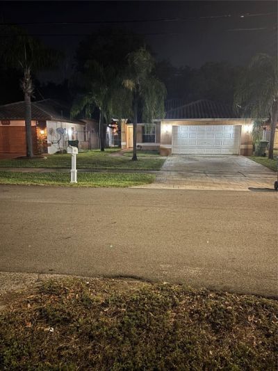 412 NW 10th Ave, Fort Lauderdale, FL 33311 Main Photo