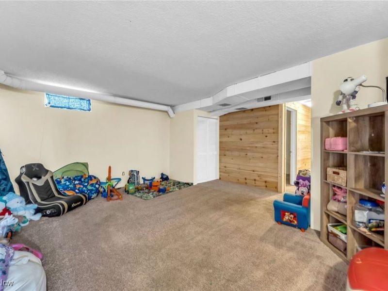 1556 Saxe Road, Mogadore, OH 44260 Photo 25