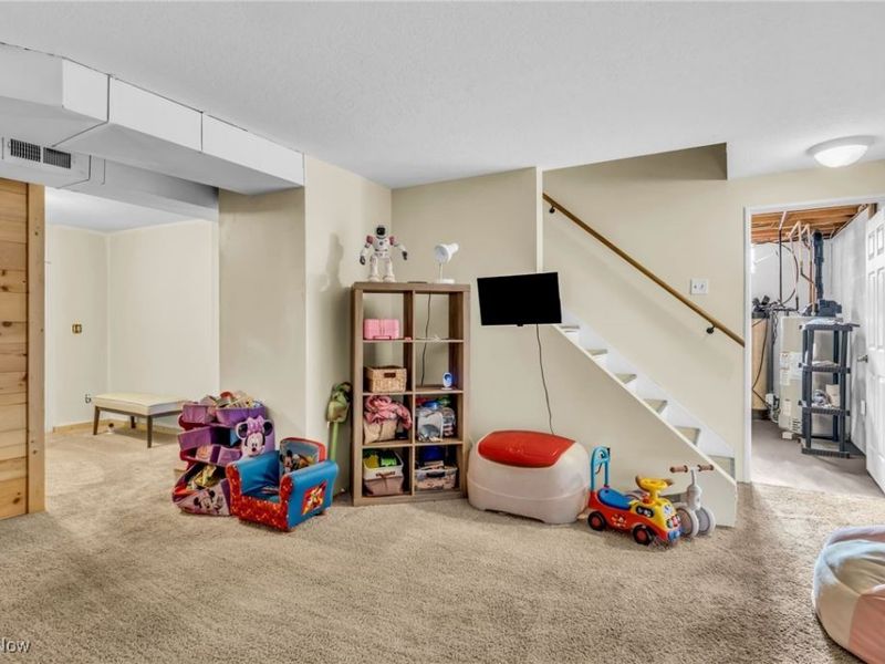 1556 Saxe Road, Mogadore, OH 44260 Photo 26