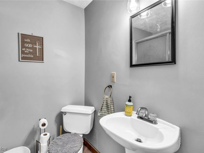 1556 Saxe Road, Mogadore, OH 44260 Photo 28