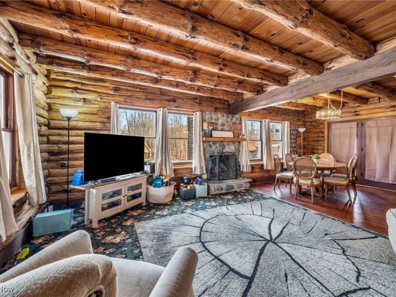 1556 Saxe Road, Mogadore, OH 44260 Photo 5