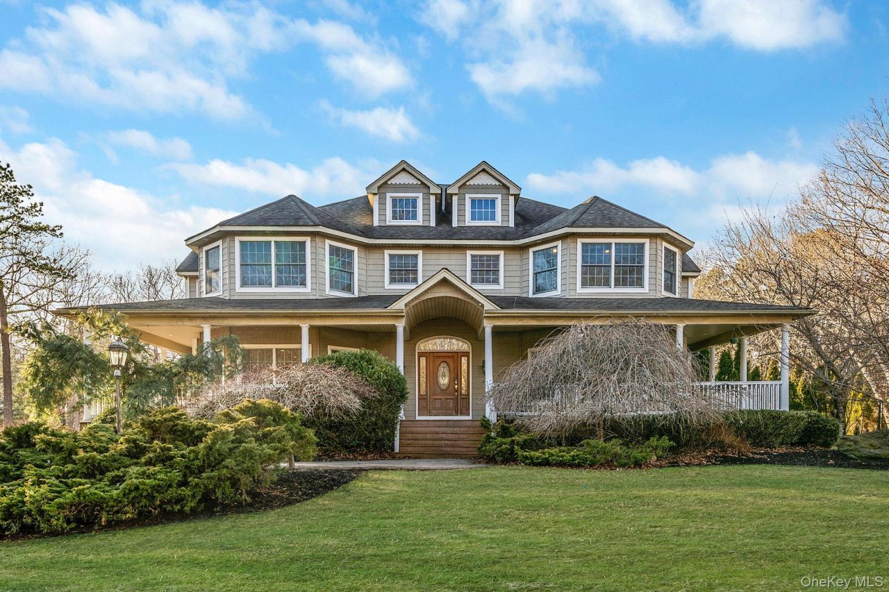 44 E Margin Road, Ridge, NY 11961 Main Photo