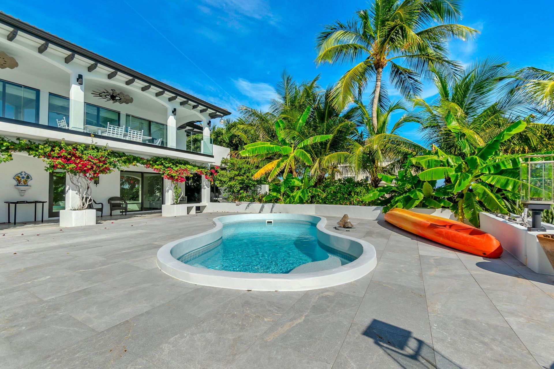 210 W Seaview Circle, Duck Key, FL 33050 Photo