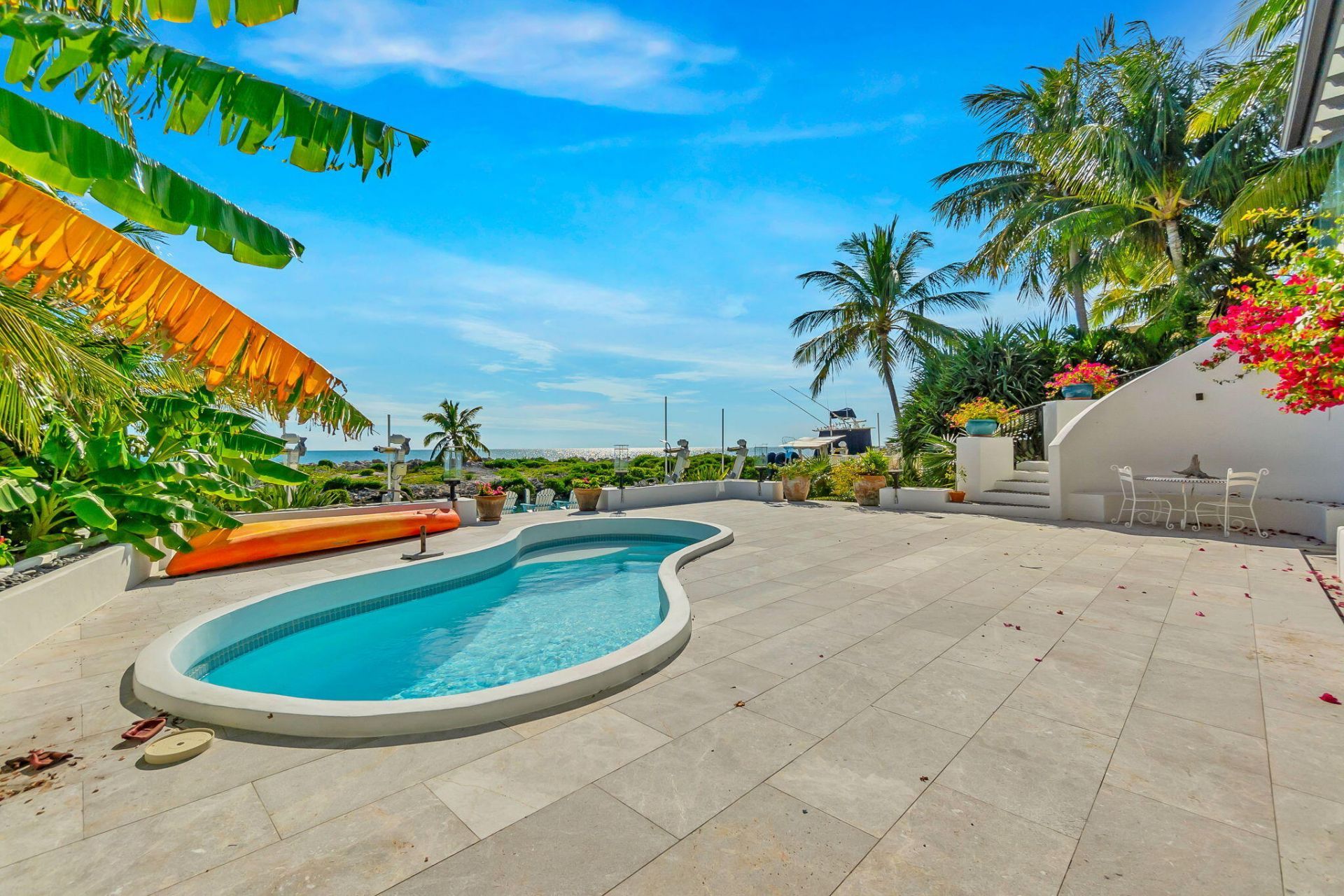 210 W Seaview Circle, Duck Key, FL 33050 Photo