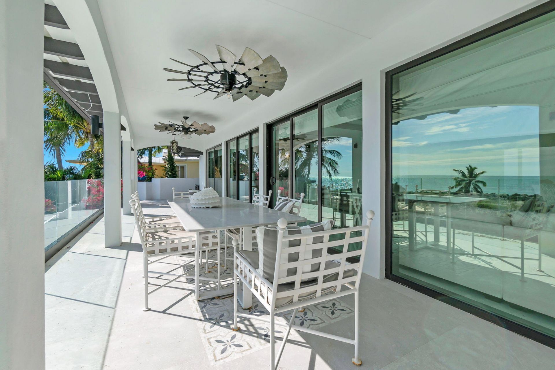 210 W Seaview Circle, Duck Key, FL 33050 Photo