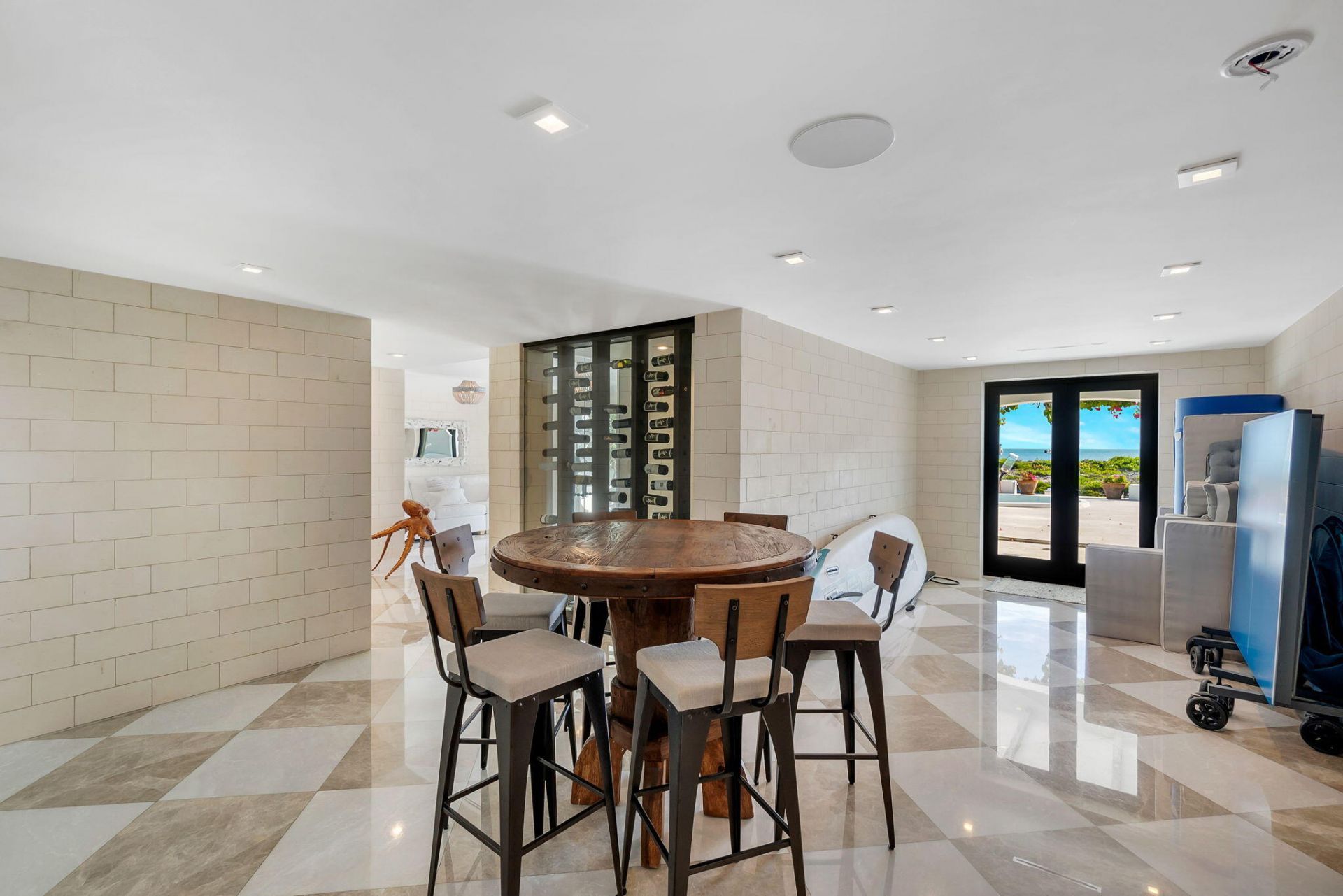 210 W Seaview Circle, Duck Key, FL 33050 Photo