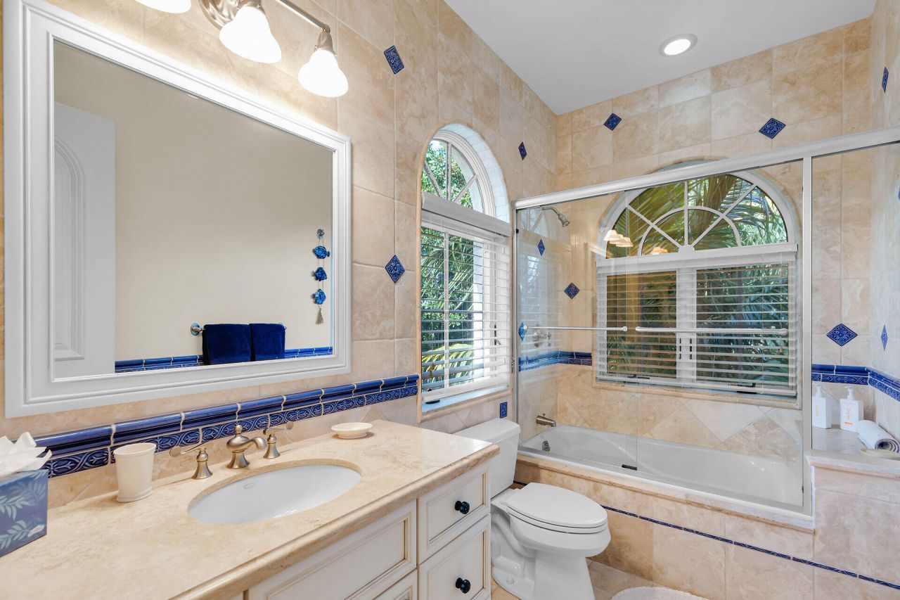 301 Ixora Street, Duck, FL 33050 Photo