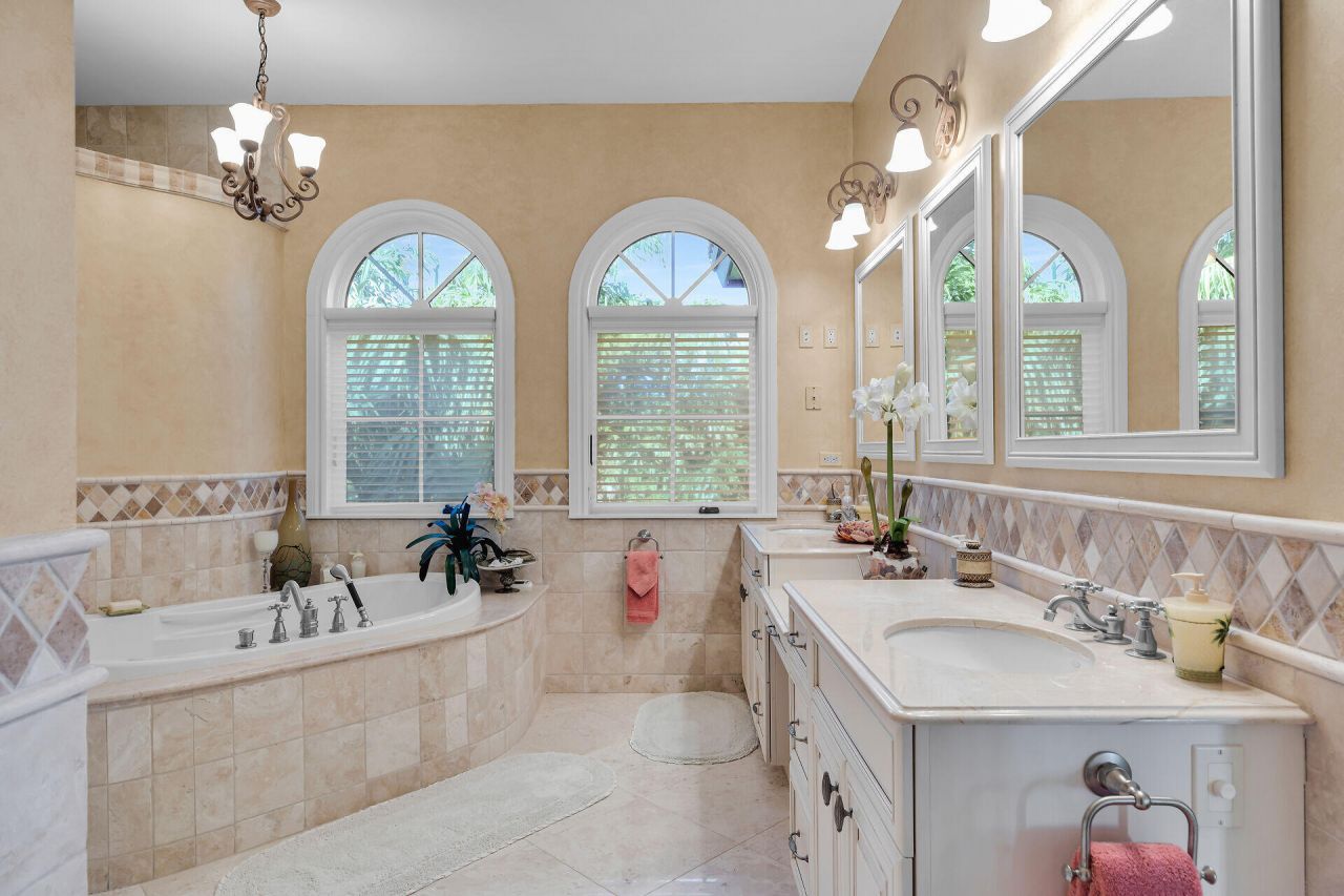 301 Ixora Street, Duck, FL 33050 Photo