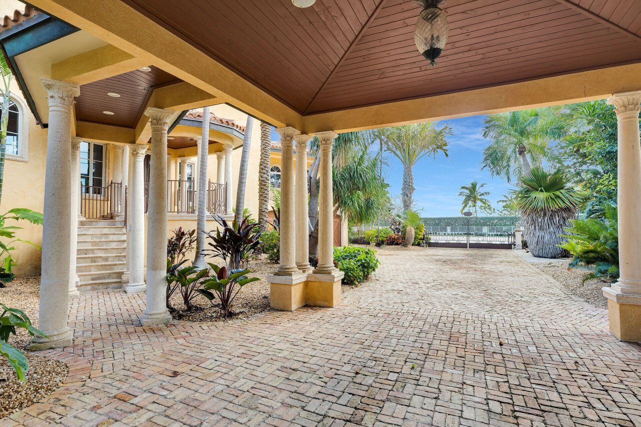 301 Ixora Street, Duck, FL 33050 Photo