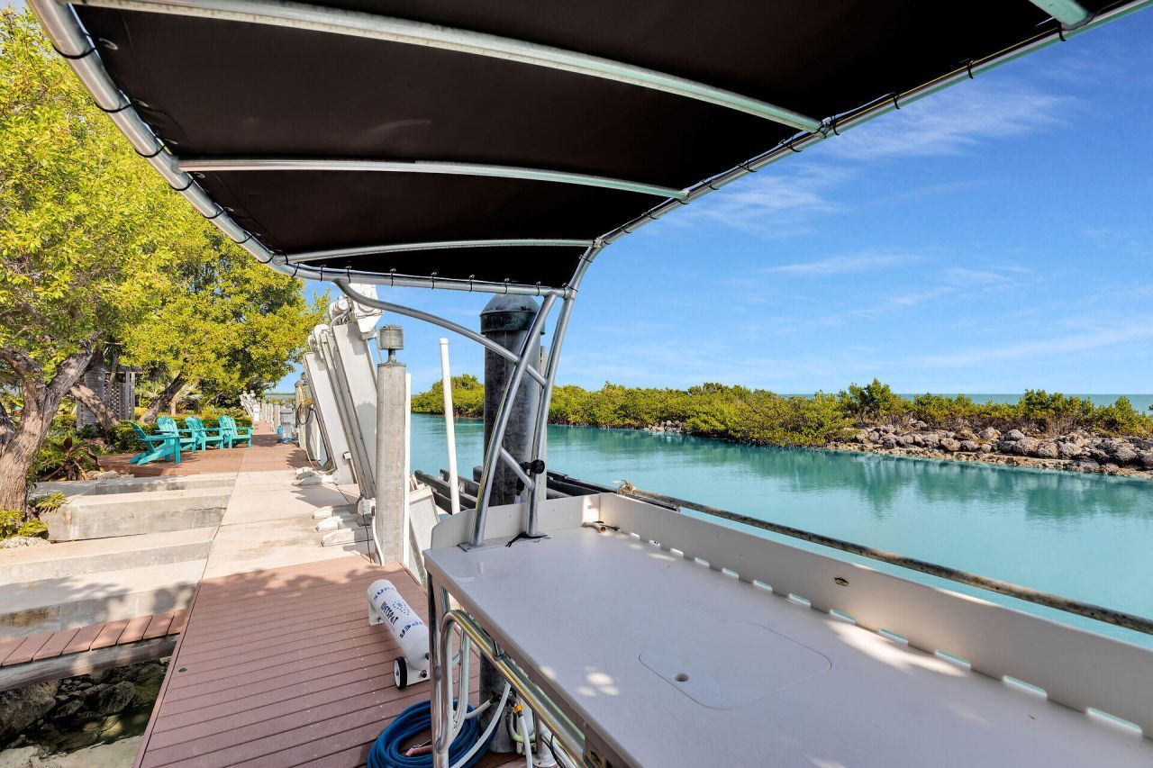 301 Ixora Street, Duck, FL 33050 Photo