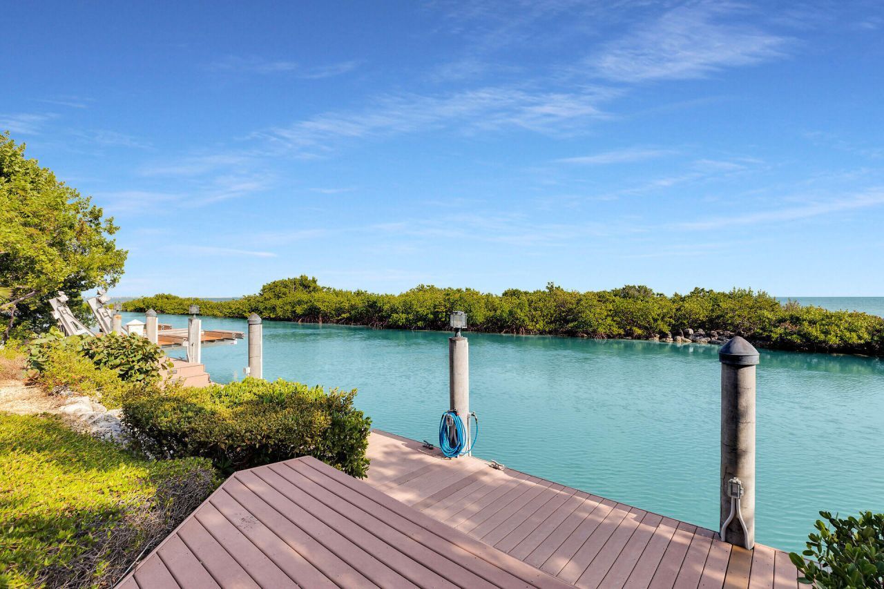 301 Ixora Street, Duck, FL 33050 Photo