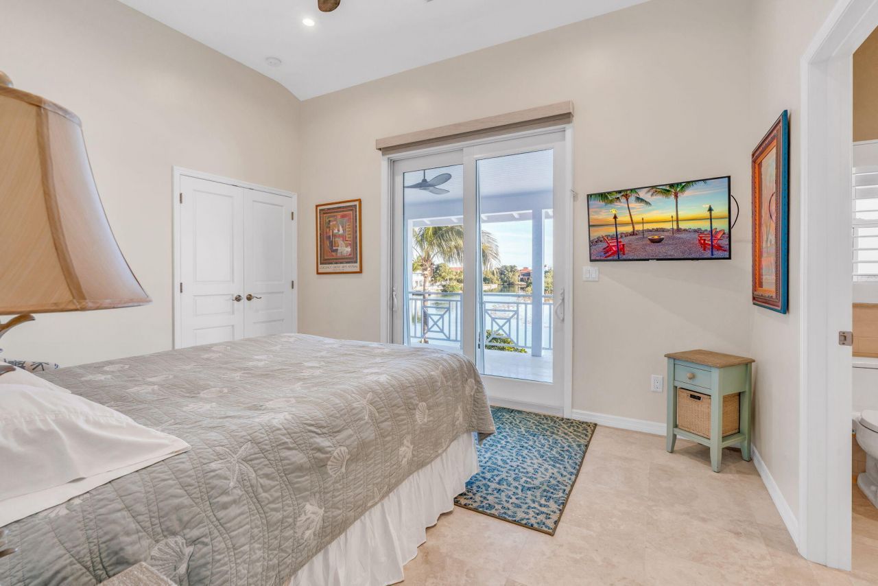 17013 Coral Drive, Sugarloaf, FL 33042 Photo