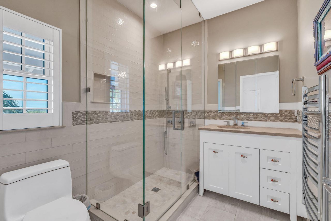 17013 Coral Drive, Sugarloaf, FL 33042 Photo