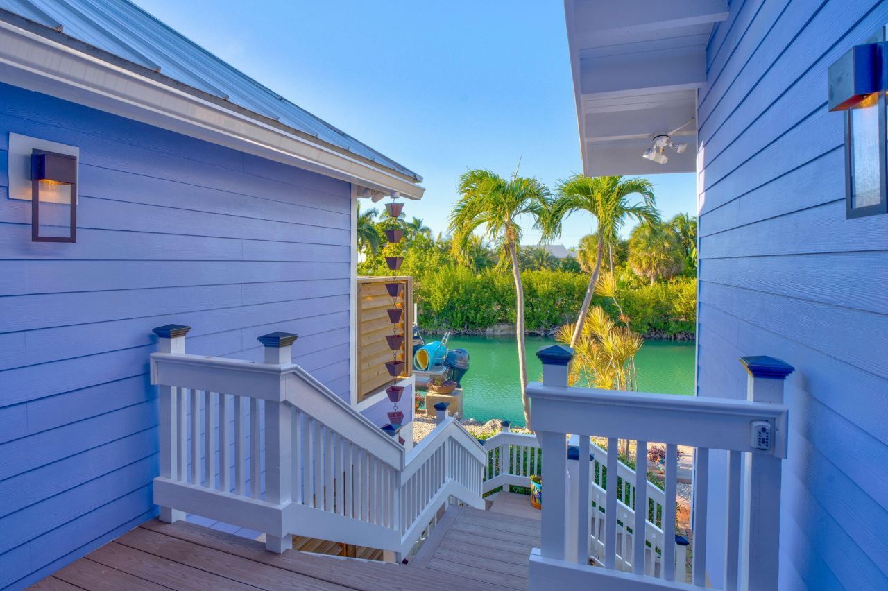 17013 Coral Drive, Sugarloaf, FL 33042 Photo