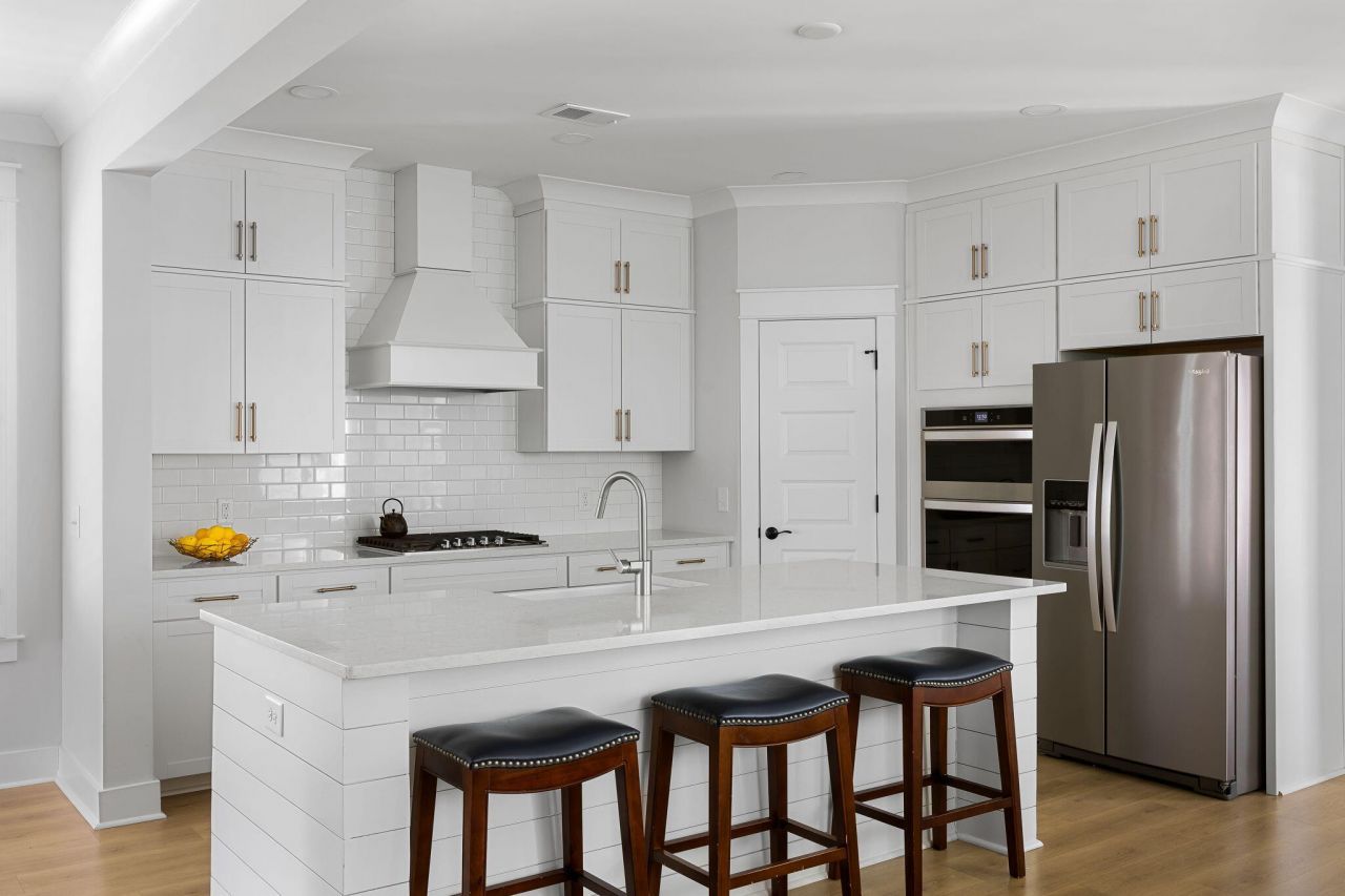 2037 Blue Bayou Boulevard Photo 2