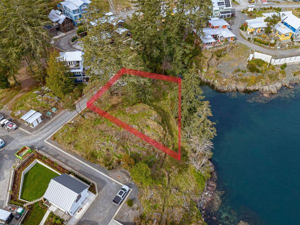 800 Sunset Pt, Sooke, BC V9Z 1N6