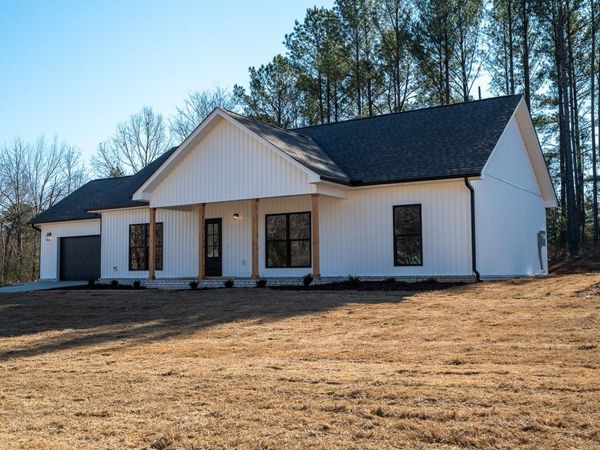 282 Elgin Hills Dr, Rogersville, AL