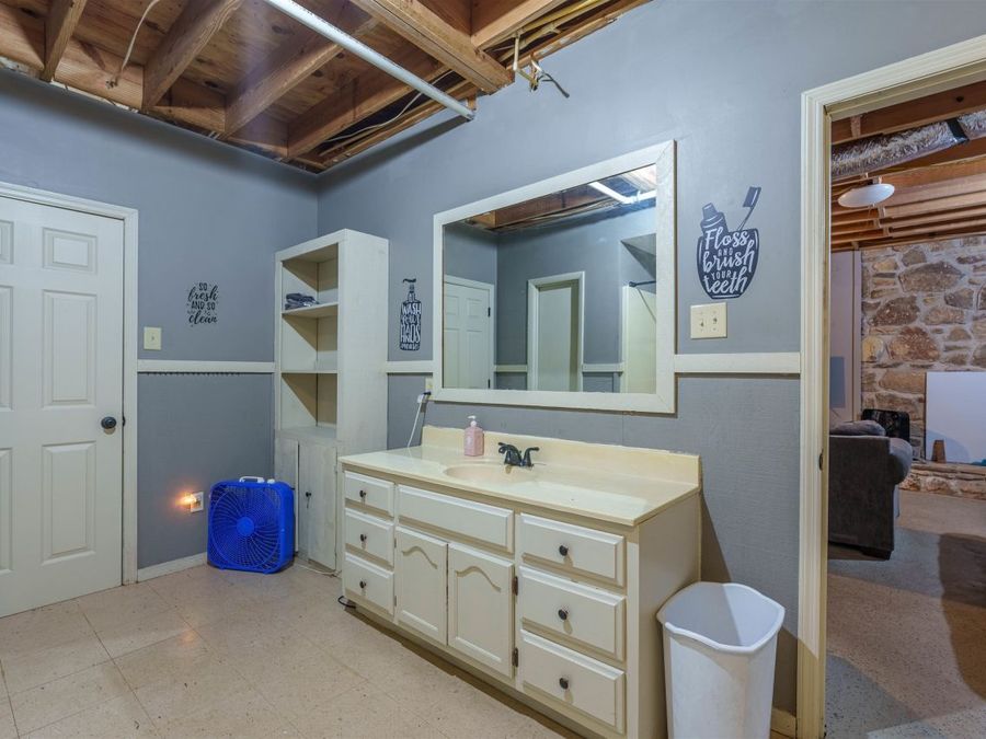 Property Image 59