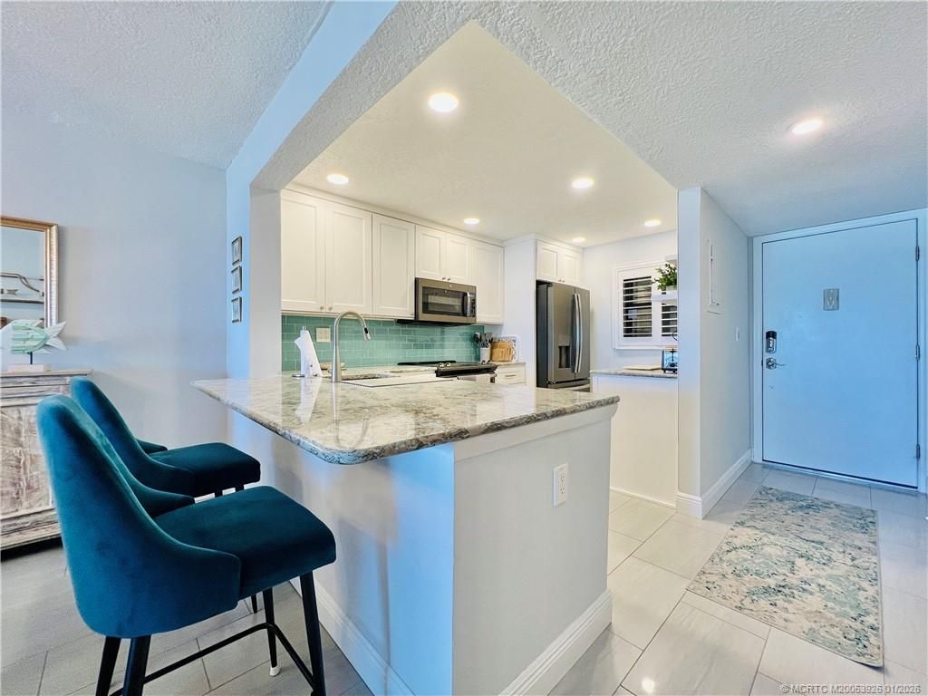 9400 S Ocean Dr., Unit 304B, Jensen Beach, FL 34957 Photo