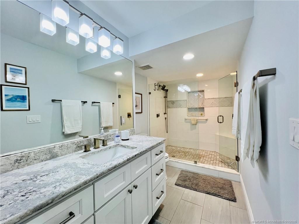 9400 S Ocean Dr., Unit 304B, Jensen Beach, FL 34957 Photo